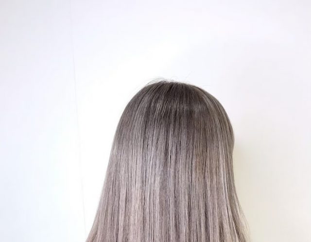 レイヤー✖︎ホワイトベージュ　ハイトーン　ブリーチカラー　