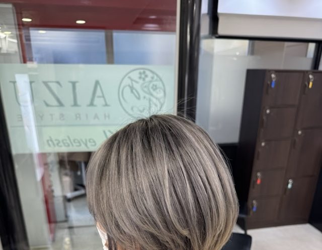 コントラストハイライト　ハイライト　白髪ぼかしハイライト　白髪ぼかしカラー