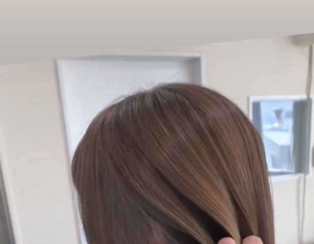 イヤリングカラー　ブリーチ　ケアブリーチ　渋沢イヤリングカラー　秦野イヤリングカラー