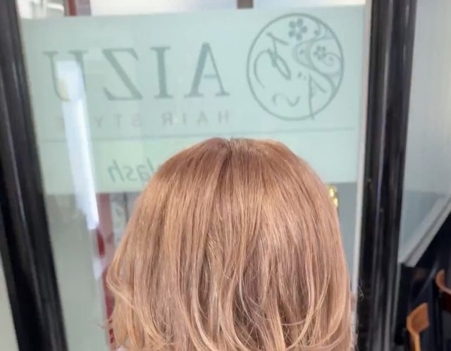 ハイトーンピンク　レイヤーカット　エンドカラー　本厚木